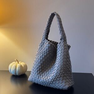 Melie Bianco Chic Gray Woven Shoulder Bag